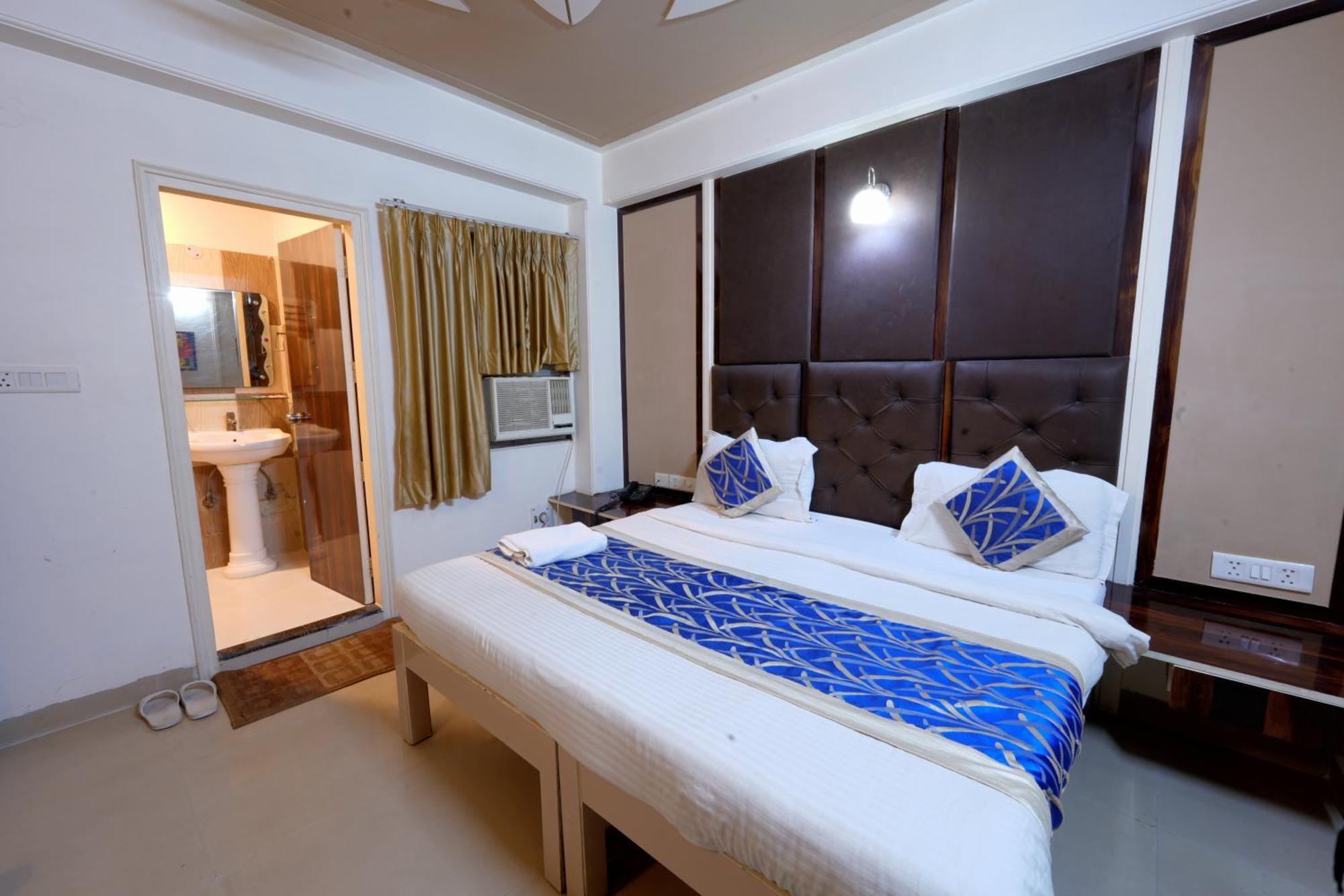 Hotel Oppera Delhi Airport Nowe Delhi Zewnętrze zdjęcie